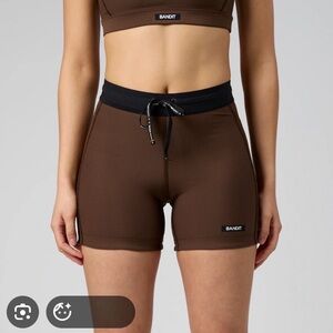 Bandit Cadence 5” Short in Brown
